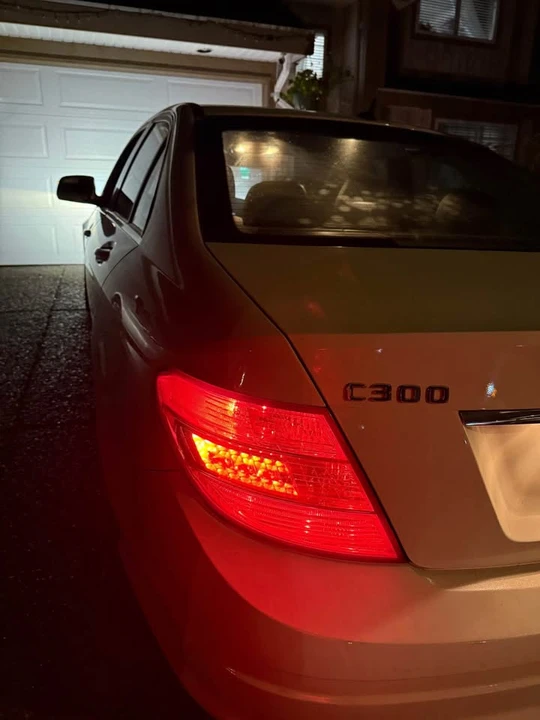 2008 Mercedes-Benz W204 C-Class - Image 4 of 8