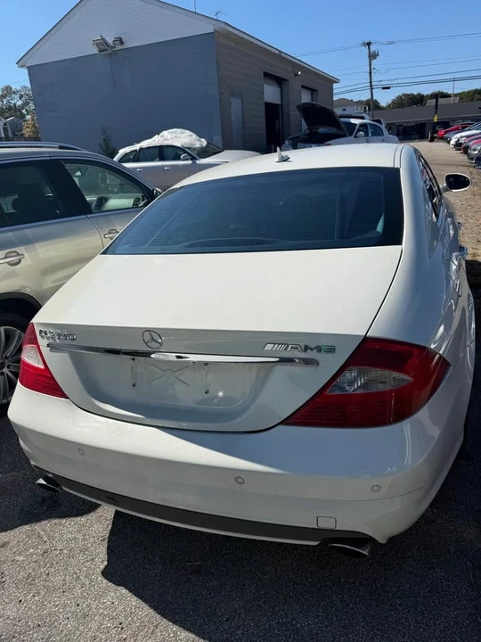 2008 Mercedes-Benz C219 CLS-Class - Image 2 of 13