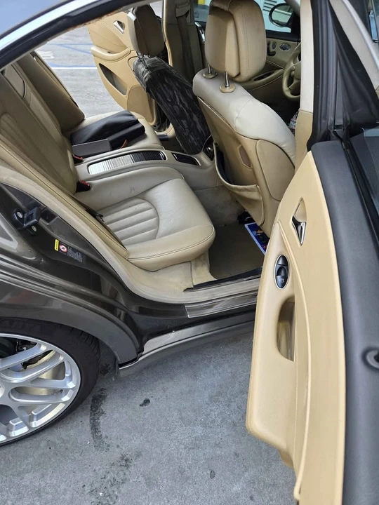 2008 Mercedes-Benz C219 CLS-Class - Image 9 of 10