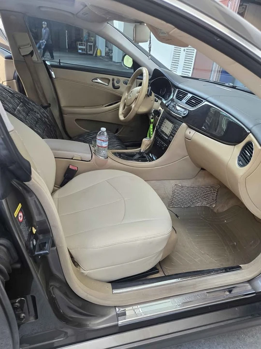 2008 Mercedes-Benz C219 CLS-Class - Image 8 of 10