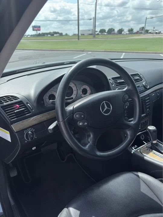 2008 Mercedes-Benz W211 E-Class - Image 12 of 19
