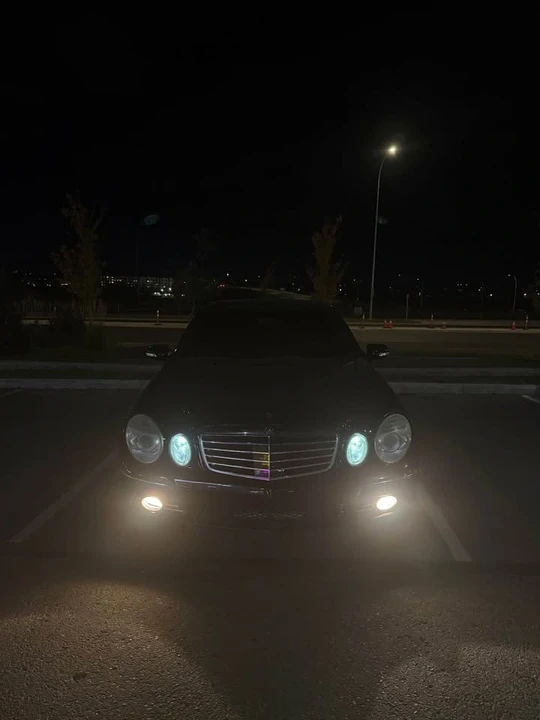 2008 Mercedes-Benz W211 E-Class - Image 2 of 5