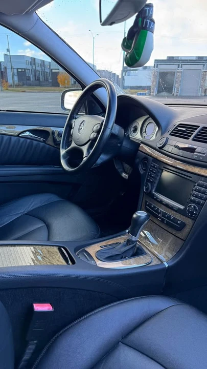 2008 Mercedes-Benz W211 E-Class - Image 12 of 20