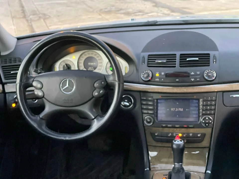 2008 Mercedes-Benz W211 E-Class - Image 10 of 12