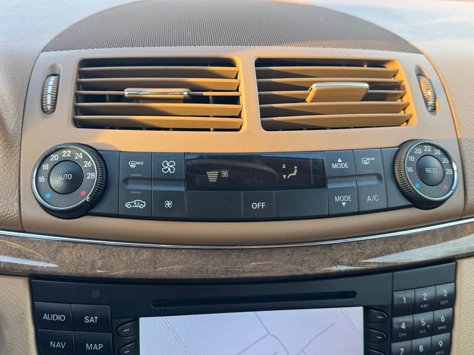 2008 Mercedes-Benz W211 E-Class - Image 16 of 17