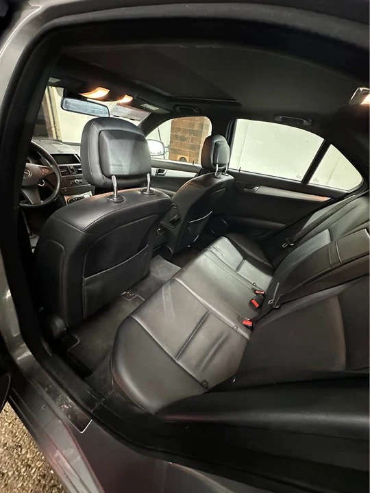 2008 Mercedes-Benz W211 E-Class - Image 9 of 12