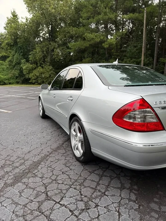 2008 Mercedes-Benz W211 E-Class - Image 5 of 13