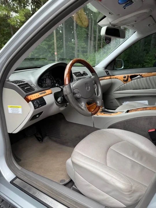 2008 Mercedes-Benz W211 E-Class - Image 9 of 13