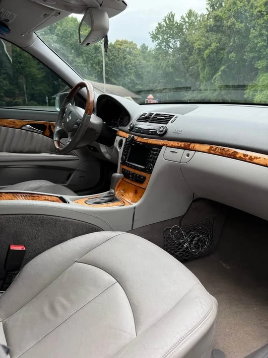 2008 Mercedes-Benz W211 E-Class - Image 11 of 13