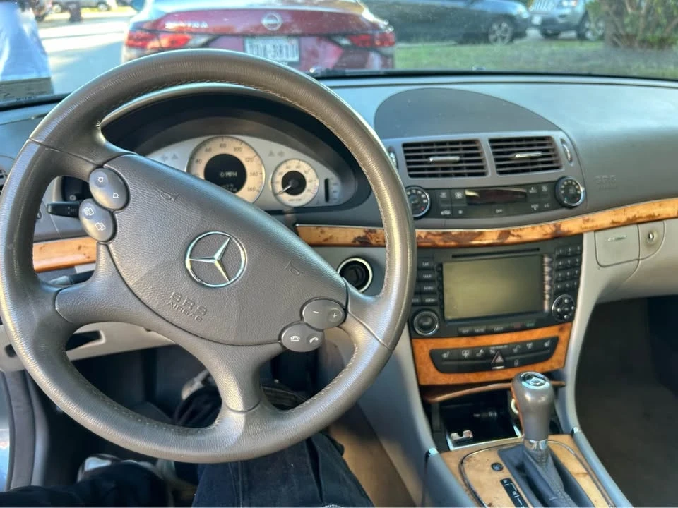 2008 Mercedes-Benz W211 E-Class - Image 6 of 8