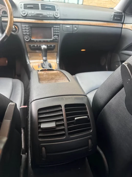 2008 Mercedes-Benz W211 E-Class - Image 6 of 10
