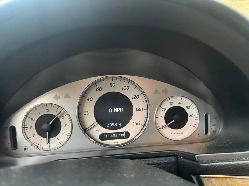 2008 Mercedes-Benz W211 E-Class - Image 9 of 10