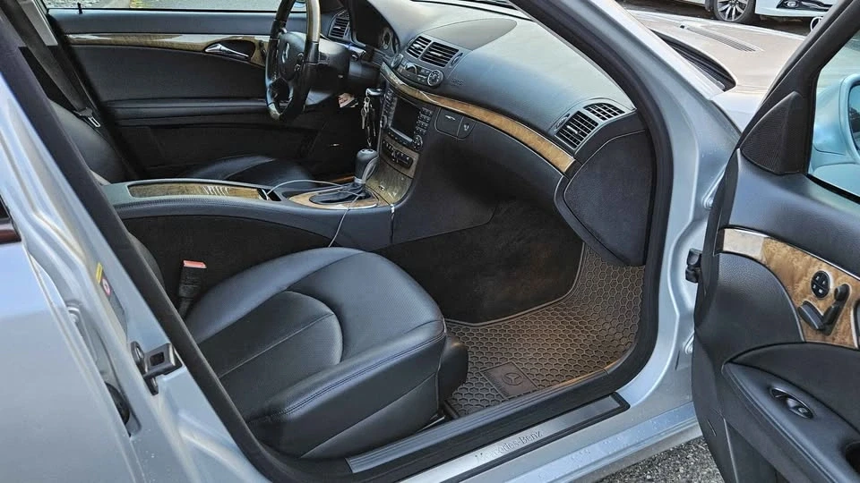 2008 Mercedes-Benz W211 E-Class - Image 9 of 11
