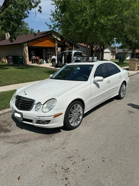 2008 Mercedes-Benz W211 E-Class - Image 4 of 9