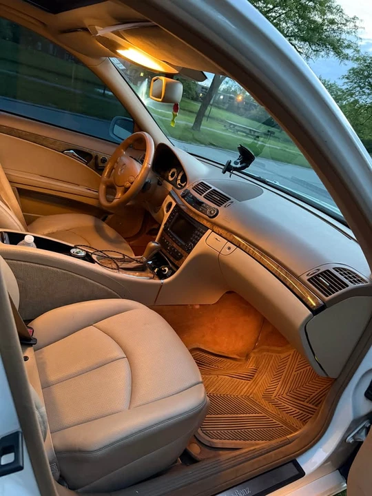 2008 Mercedes-Benz W211 E-Class - Image 14 of 20