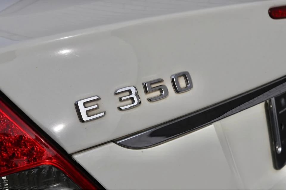 2008 Mercedes-Benz W211 E-Class - Image 6 of 17