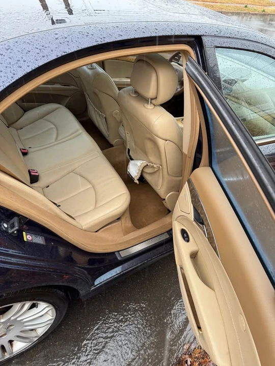 2008 Mercedes-Benz W211 E-Class - Image 10 of 16
