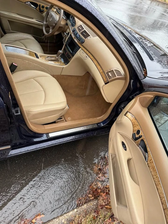 2008 Mercedes-Benz W211 E-Class - Image 9 of 16