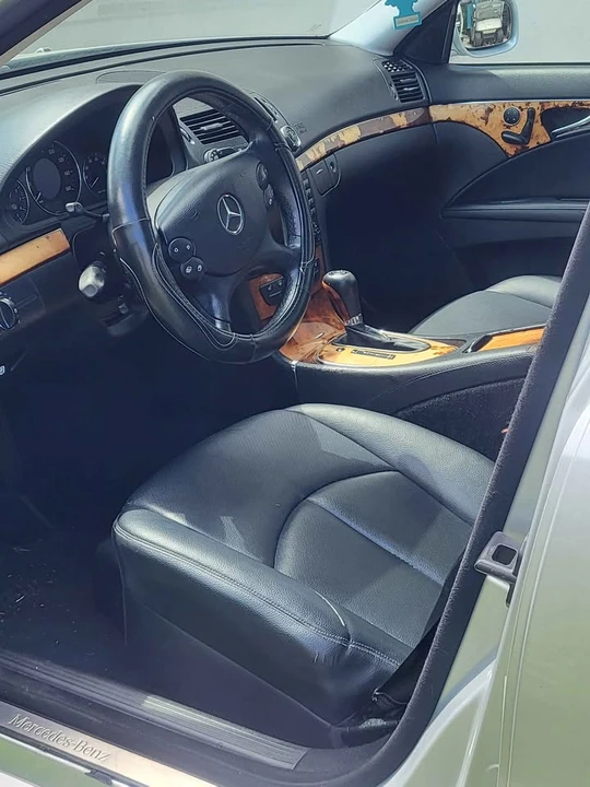 2008 Mercedes-Benz W211 E-Class - Image 2 of 17