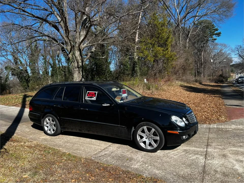 2008 Mercedes-Benz W211 E-Class - Image 2 of 10