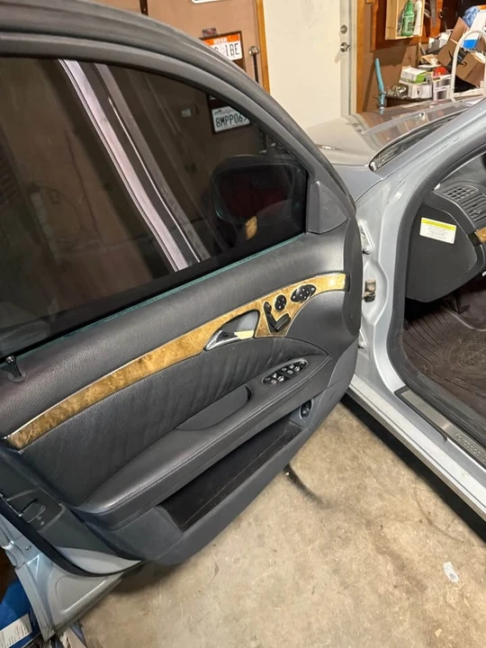 2008 Mercedes-Benz W211 E-Class - Image 10 of 15