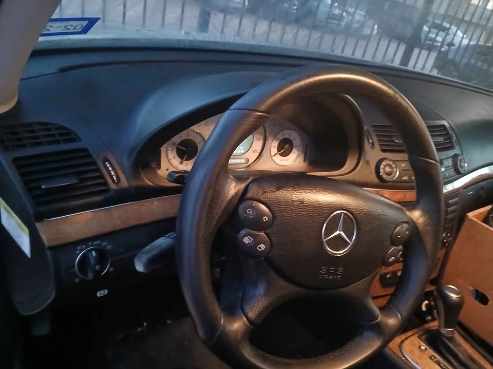 2008 Mercedes-Benz W211 E-Class - Image 9 of 14