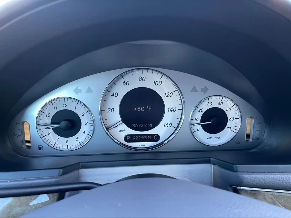 2008 Mercedes-Benz W211 E-Class - Image 10 of 17