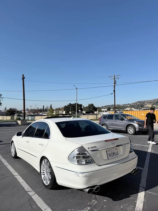 2008 Mercedes-Benz W211 E-Class - Image 6 of 19