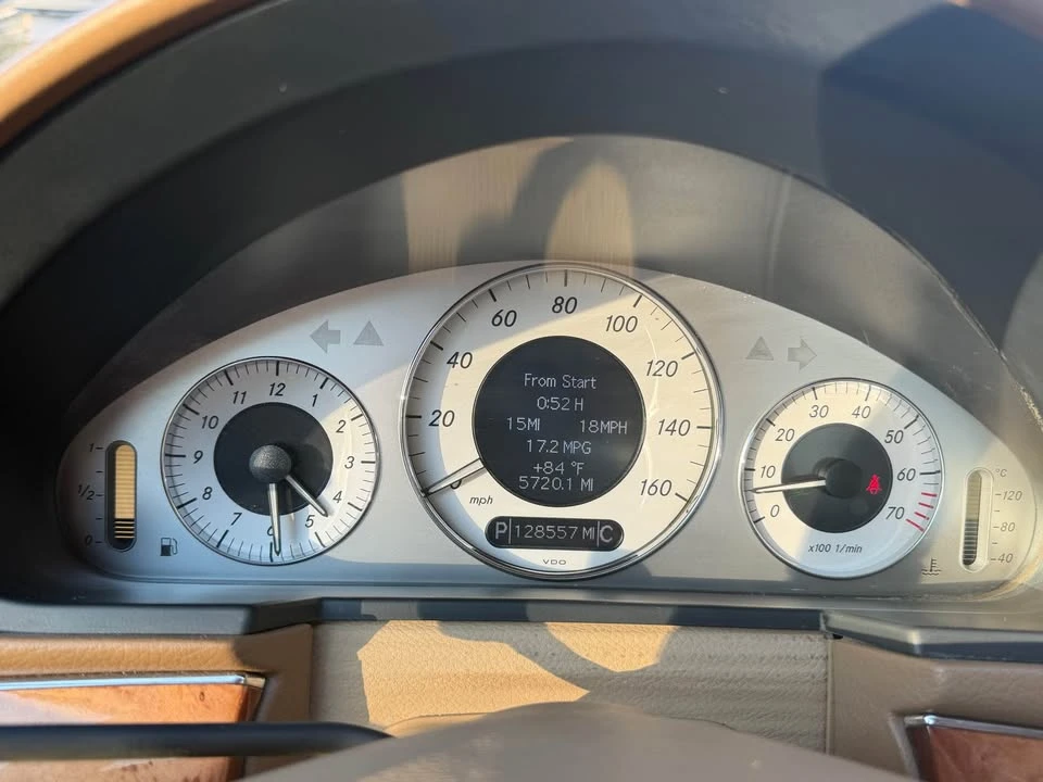2008 Mercedes-Benz W211 E-Class - Image 4 of 12