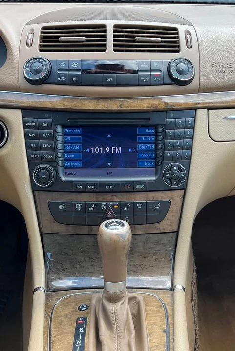 2008 Mercedes-Benz W211 E-Class - Image 13 of 18