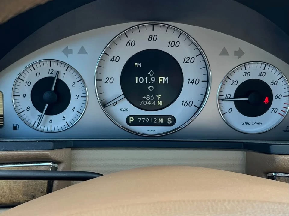 2008 Mercedes-Benz W211 E-Class - Image 12 of 18