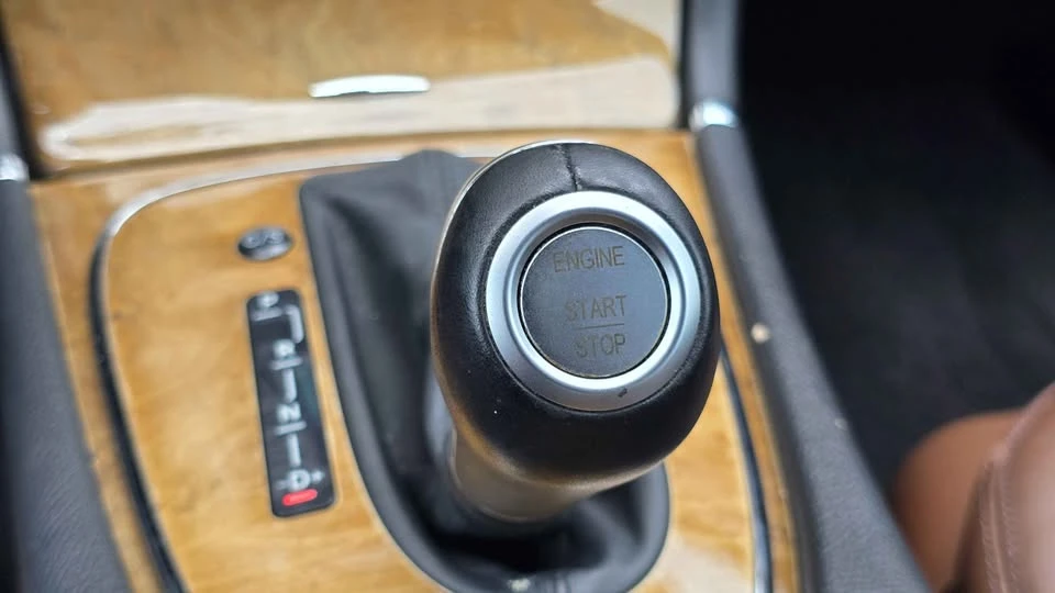 2008 Mercedes-Benz W211 E-Class - Image 10 of 14