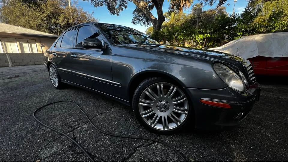 2008 Mercedes-Benz W211 E-Class - Image 2 of 10