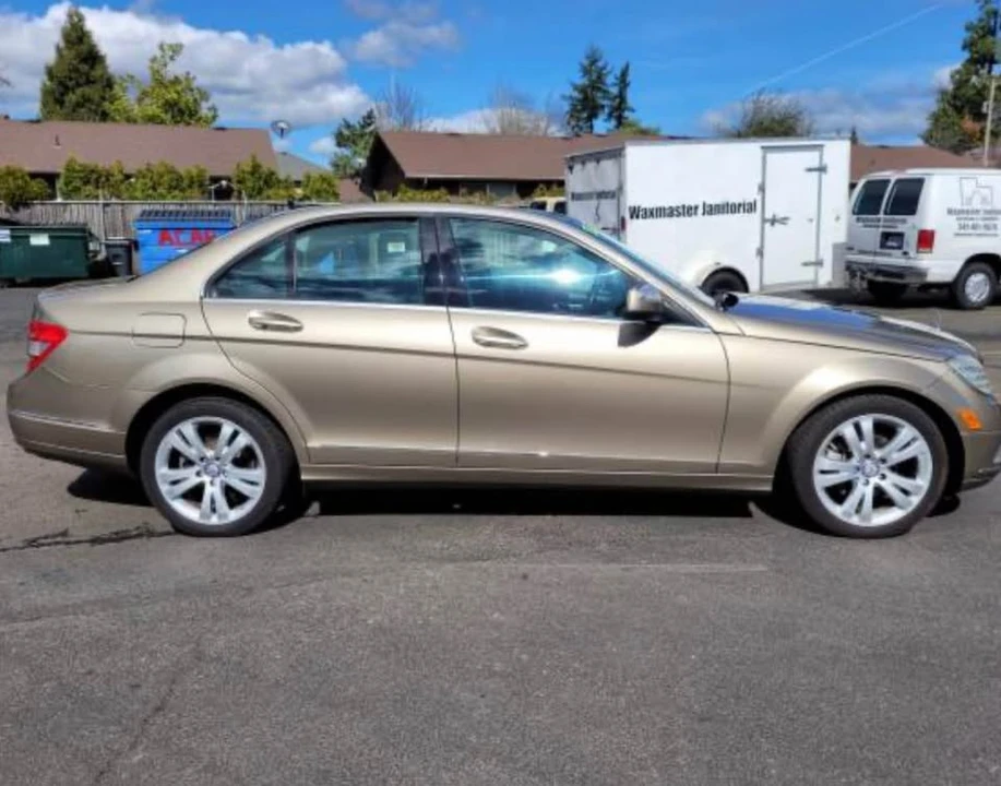 2008 Mercedes-Benz W204 C-Class - Image 10 of 11