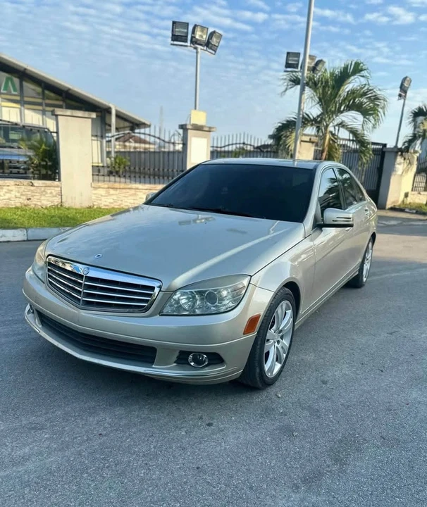 2008 Mercedes-Benz W204 C-Class - Image 3 of 11