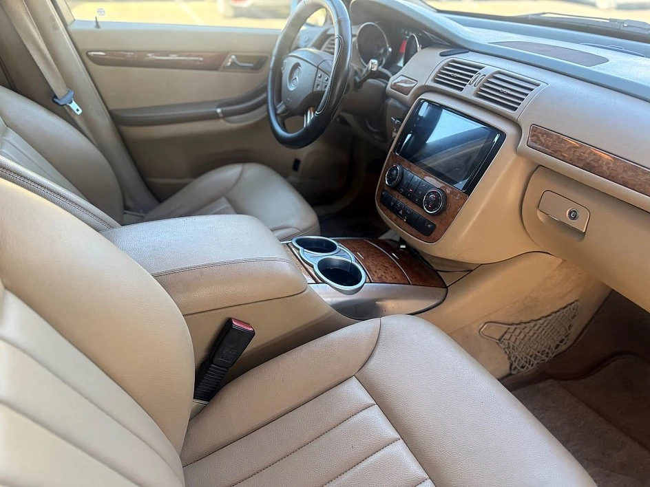 2008 Mercedes-Benz W251 R-Class - Image 13 of 16