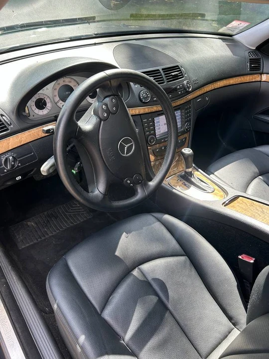 2008 Mercedes-Benz W211 E-Class - Image 7 of 15