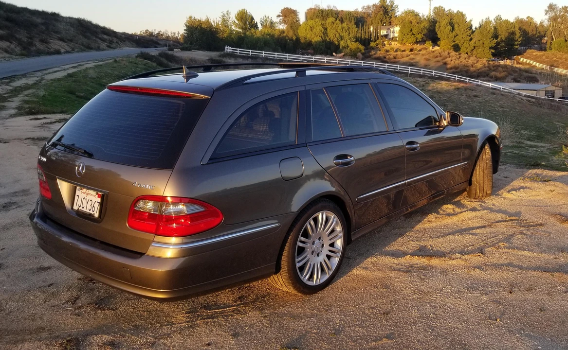 2008 Mercedes-Benz W211 E-Class - Image 17 of 31