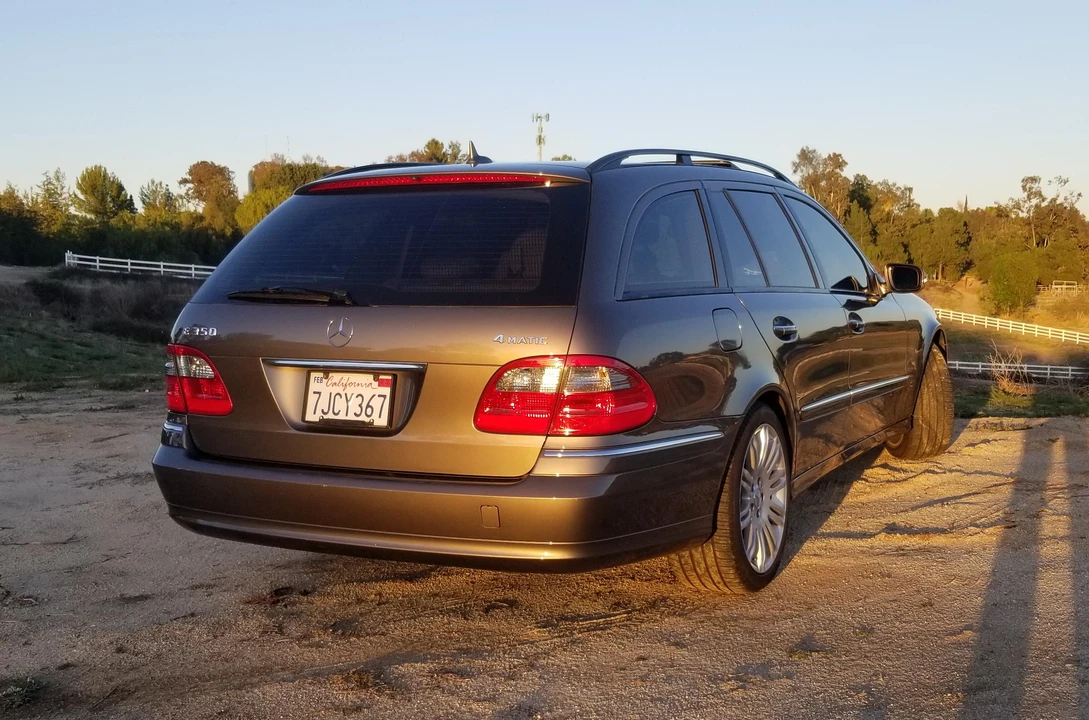 2008 Mercedes-Benz W211 E-Class - Image 14 of 31
