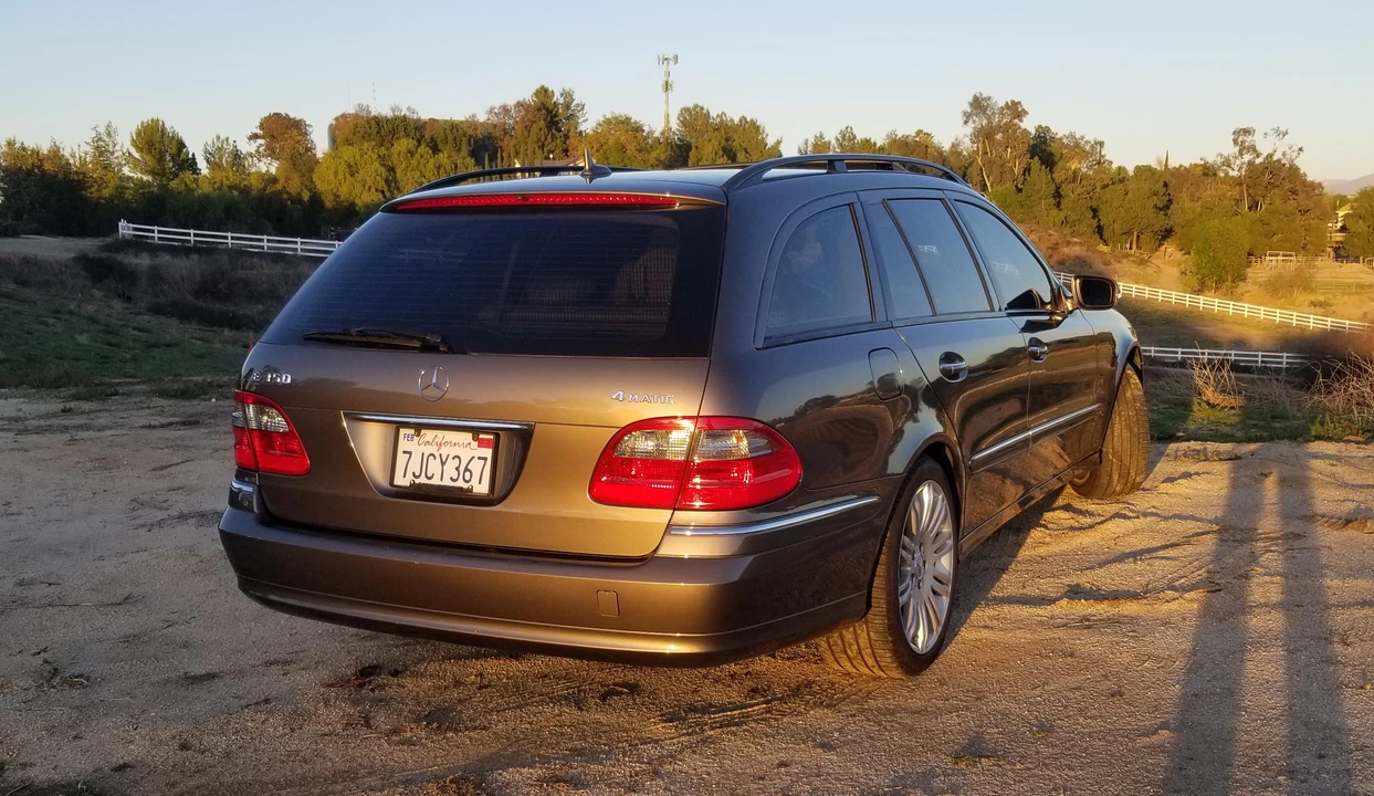 2008 Mercedes-Benz W211 E-Class - Image 16 of 31