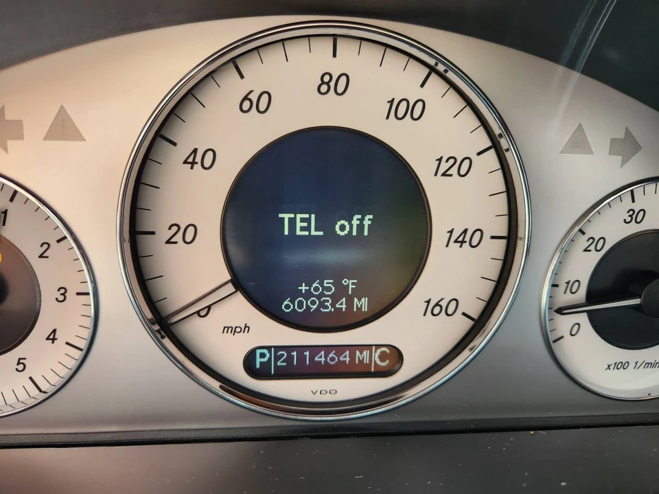 2008 Mercedes-Benz W211 E-Class - Image 9 of 11