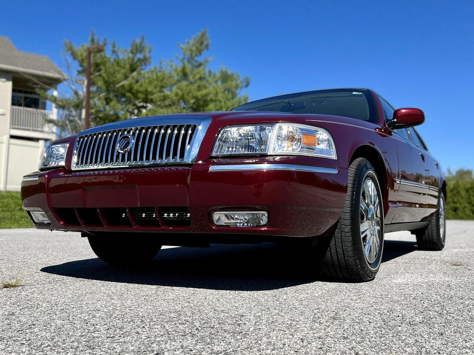 2008 Mercury Grand Marquis - Image 8 of 31