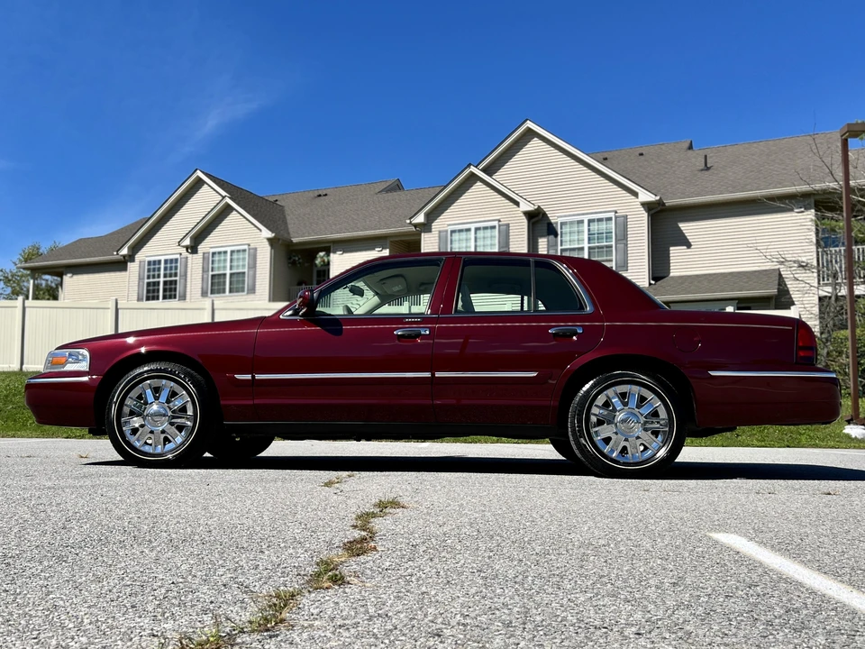 2008 Mercury Grand Marquis - Image 17 of 31