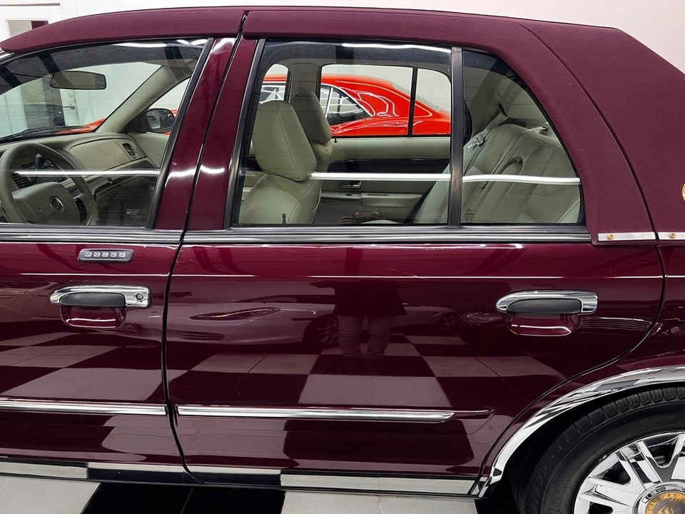 2008 Mercury Grand Marquis - Image 22 of 31