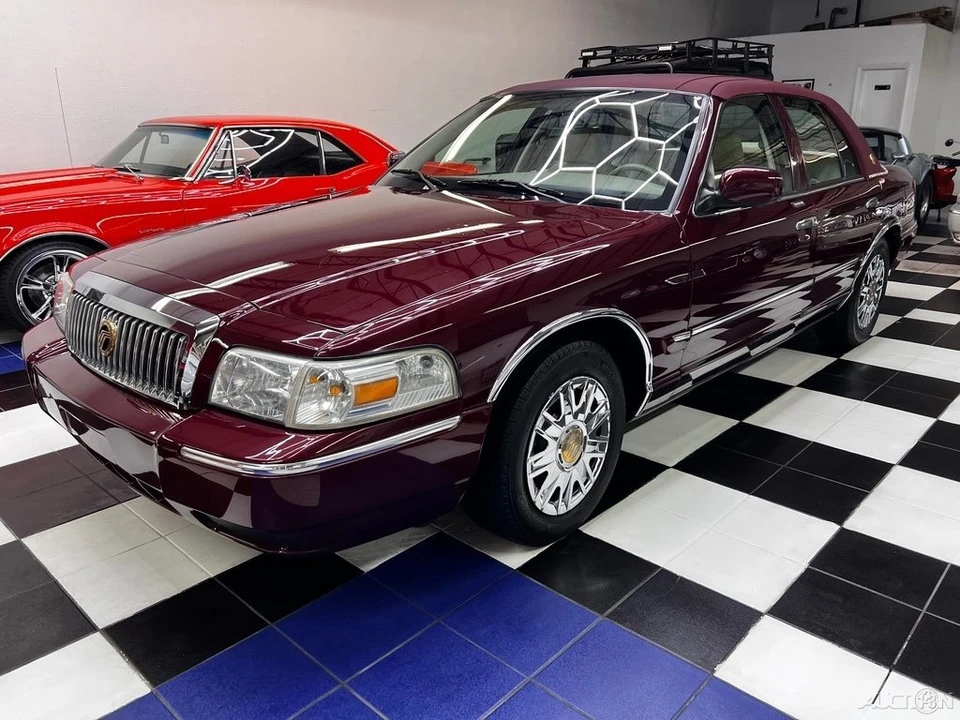 2008 Mercury Grand Marquis - Image 8 of 24
