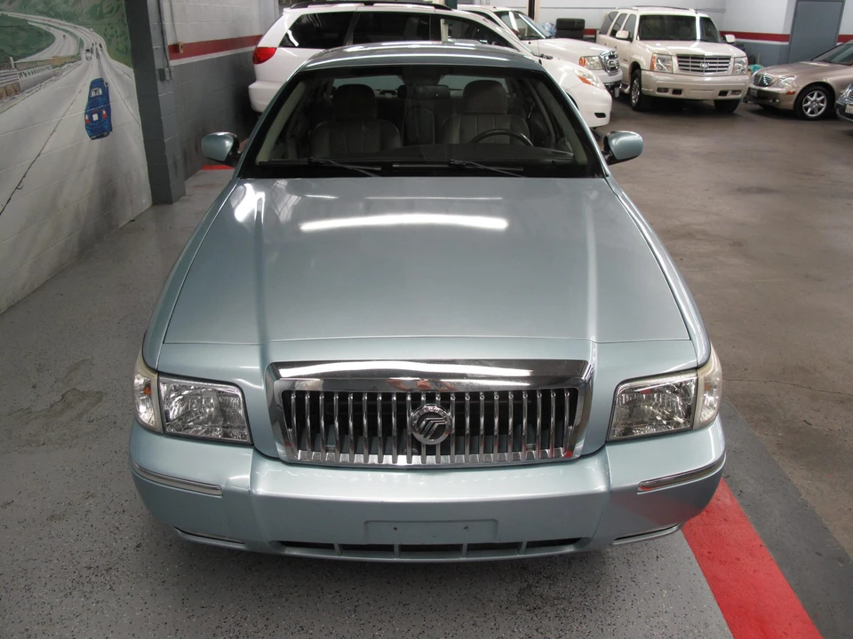 2008 Mercury Grand Marquis - Image 4 of 31