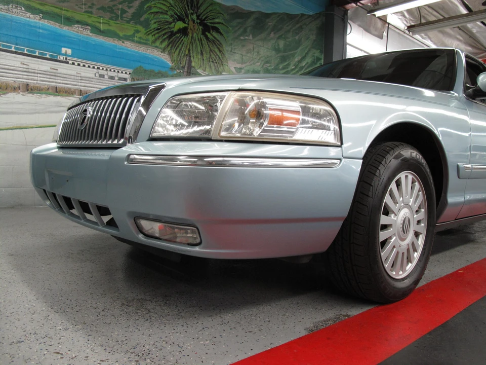 2008 Mercury Grand Marquis - Image 22 of 31