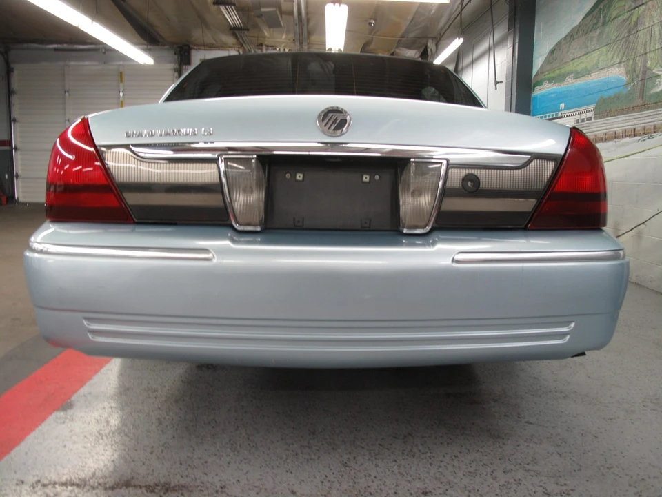 2008 Mercury Grand Marquis - Image 13 of 31