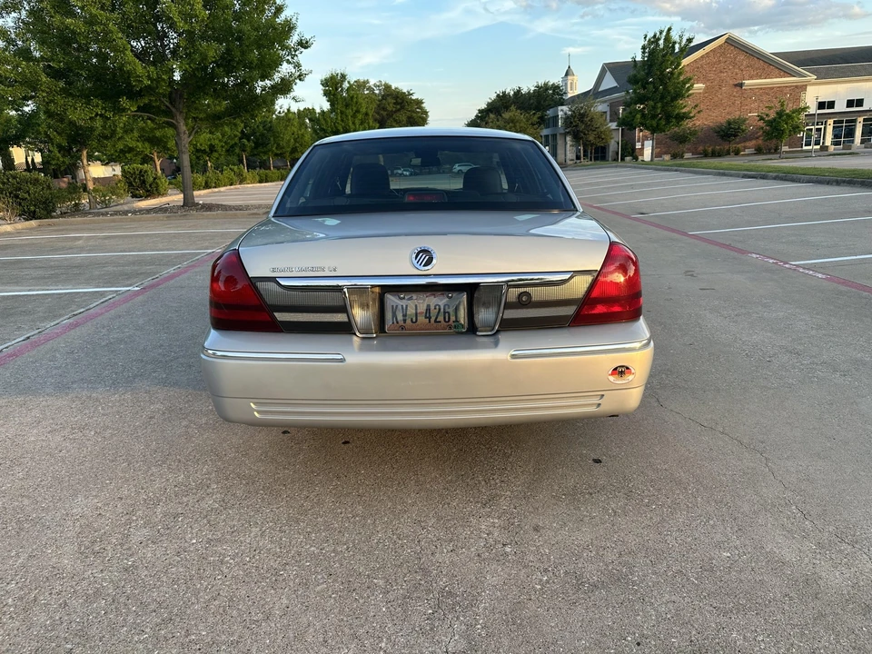 2008 Mercury Grand Marquis - Image 28 of 31