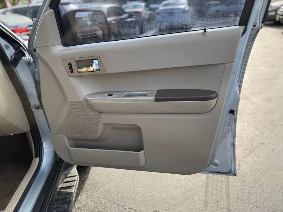 2008 Mercury Mariner - Image 17 of 20